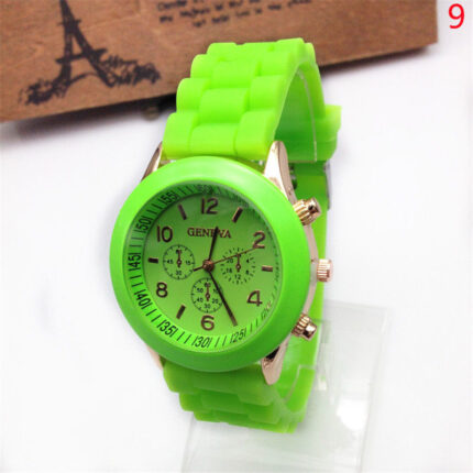 연두색 소형 학생용 패션 손목 시계 / 실리콘 젤리 밴드 키즈